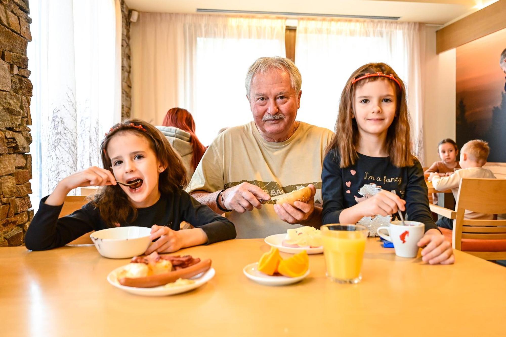 Hotel Jirinka Dolní Morava Buitenkant foto